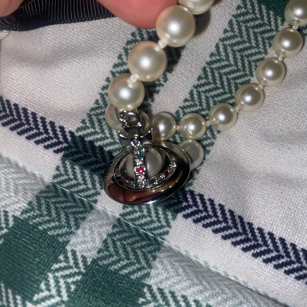 Vivienne Westwood One Row Pearl Drop Choker